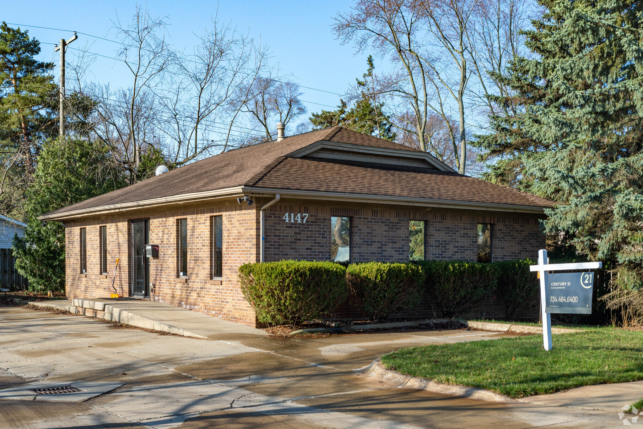 Exclusive Office Building in Waterford MI